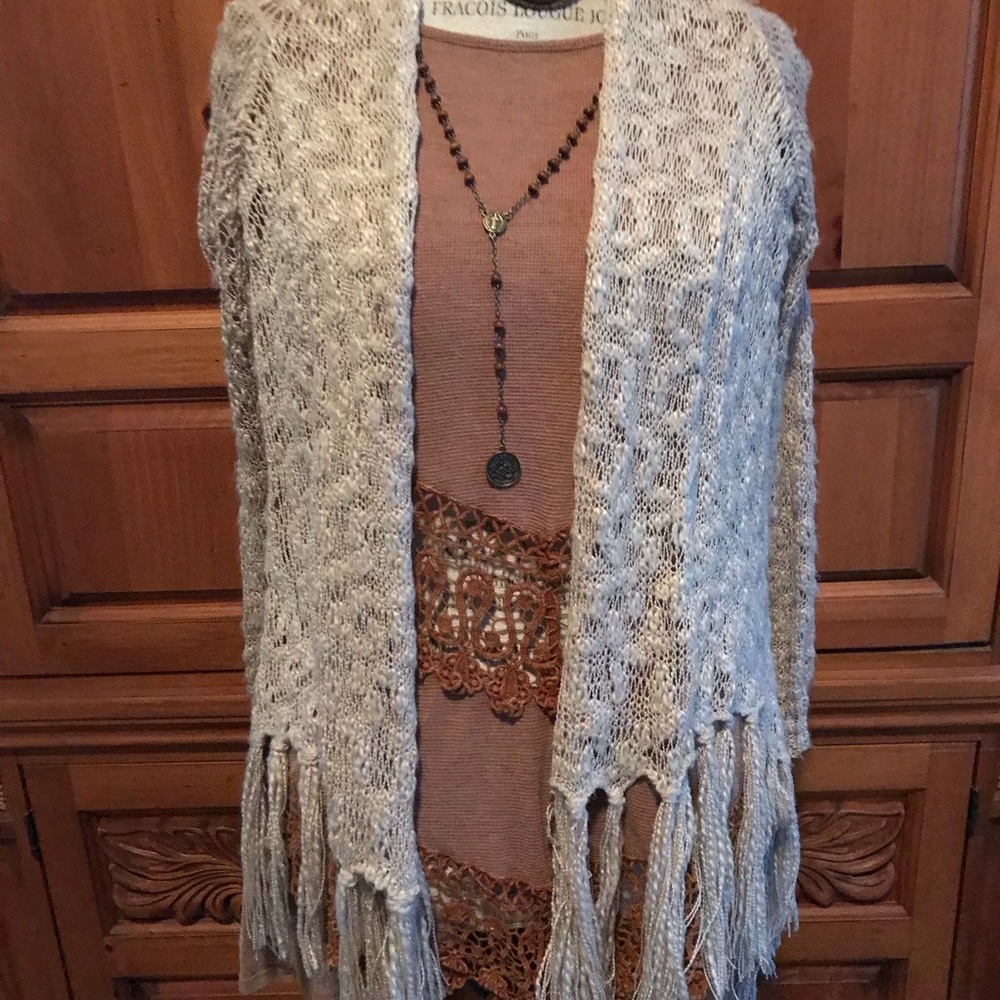 Woven Daytrip sweater